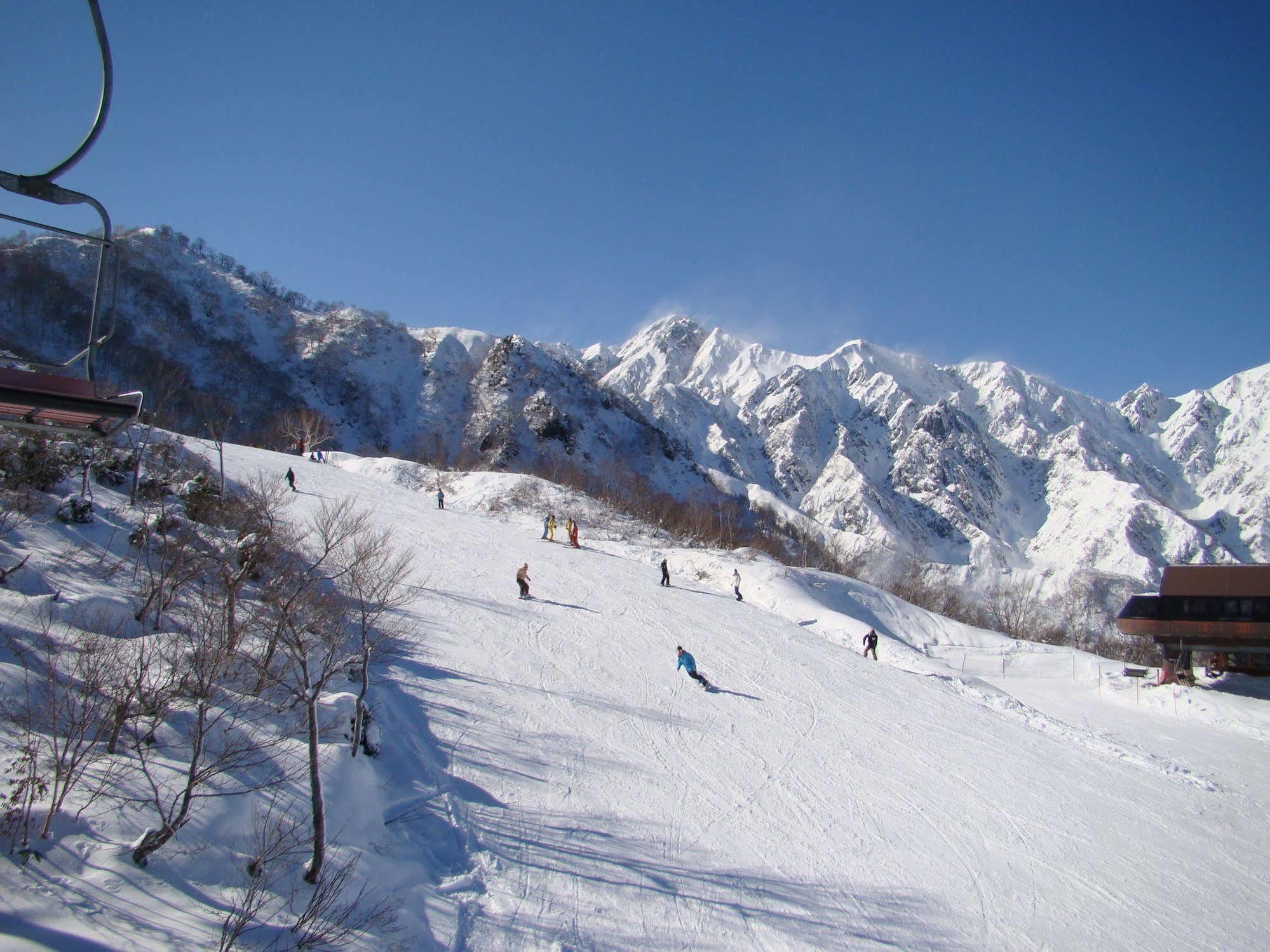 Hakuba Goryu Pension Kurumi Exterior foto